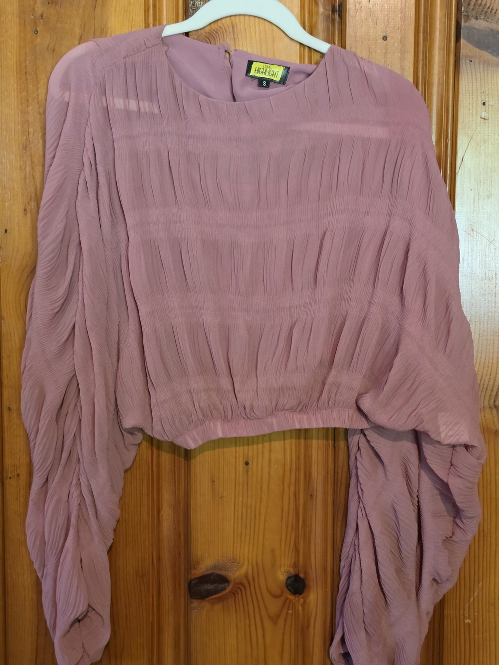 Textured Long-Sleeve Crop Top in Mauve